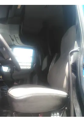 INTERNATIONAL PROSTAR 122 SEAT, FRONT