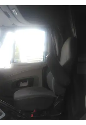 INTERNATIONAL PROSTAR 122 SEAT, FRONT