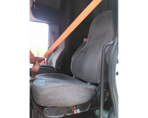 INTERNATIONAL PROSTAR 122 SEAT, FRONT