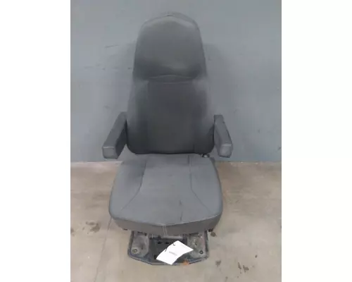 INTERNATIONAL PROSTAR 122 SEAT, FRONT