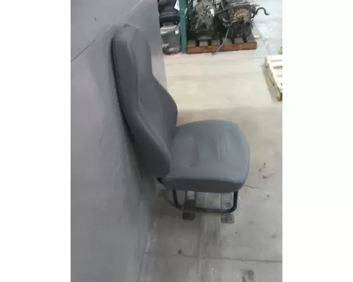 INTERNATIONAL PROSTAR 122 SEAT, FRONT