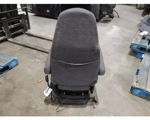 INTERNATIONAL PROSTAR 122 SEAT, FRONT