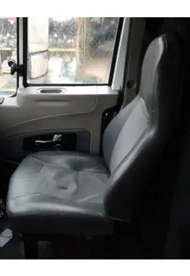 INTERNATIONAL PROSTAR 122 SEAT, FRONT