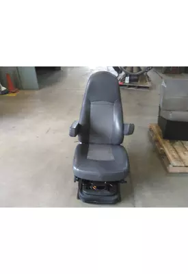 INTERNATIONAL PROSTAR 122 SEAT, FRONT