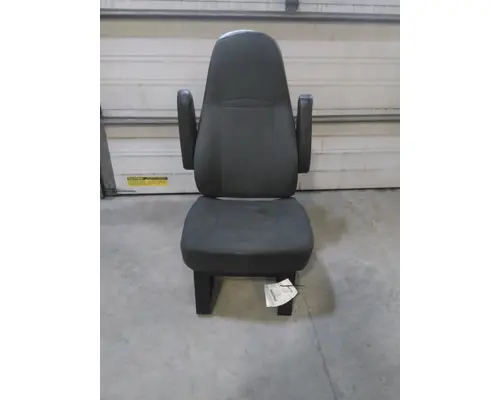 INTERNATIONAL PROSTAR 122 SEAT, FRONT