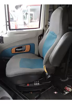 INTERNATIONAL PROSTAR 122 SEAT, FRONT