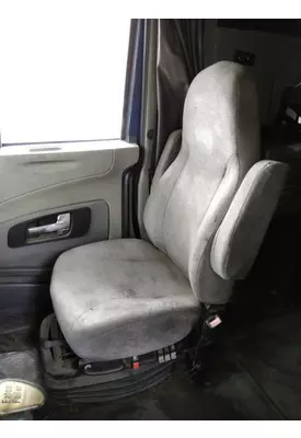 INTERNATIONAL PROSTAR 122 SEAT, FRONT