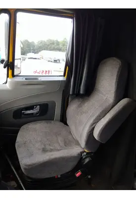 INTERNATIONAL PROSTAR 122 SEAT, FRONT