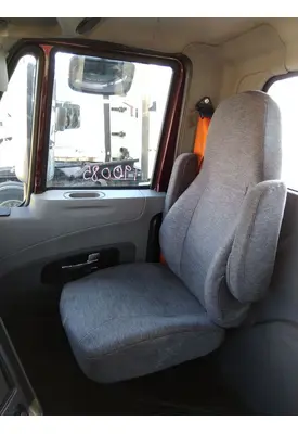 INTERNATIONAL PROSTAR 122 SEAT, FRONT