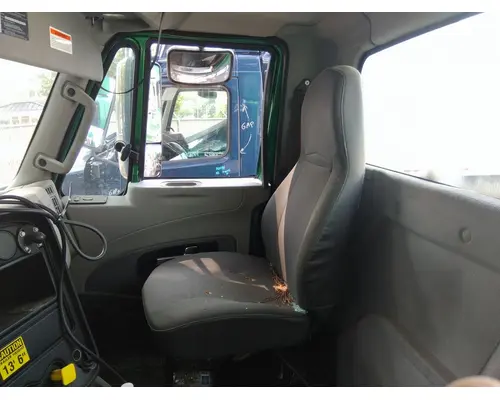 INTERNATIONAL PROSTAR 122 SEAT, FRONT