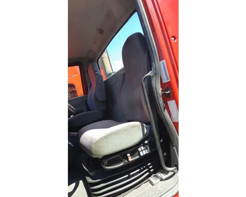 INTERNATIONAL PROSTAR 122 SEAT, FRONT