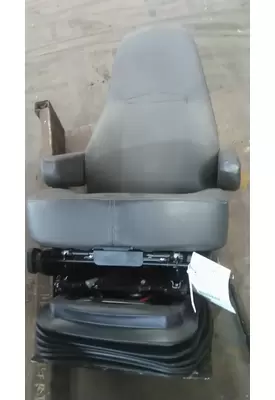 INTERNATIONAL PROSTAR 122 SEAT, FRONT