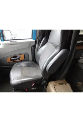 INTERNATIONAL PROSTAR 122 SEAT, FRONT