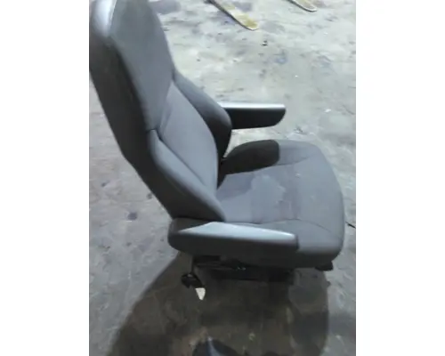 INTERNATIONAL PROSTAR 122 SEAT, FRONT