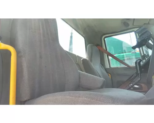 INTERNATIONAL PROSTAR 122 SEAT, FRONT