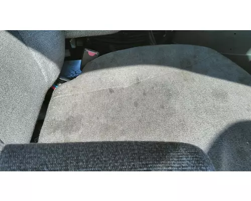 INTERNATIONAL PROSTAR 122 SEAT, FRONT