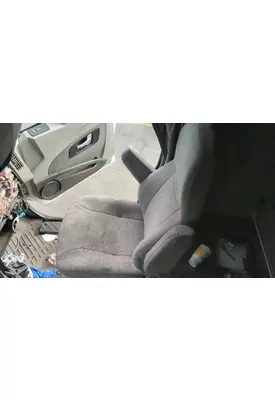 INTERNATIONAL PROSTAR 122 SEAT, FRONT