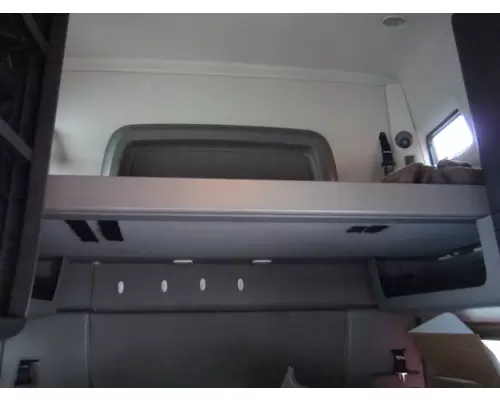 INTERNATIONAL PROSTAR 122 SLEEPER BUNK