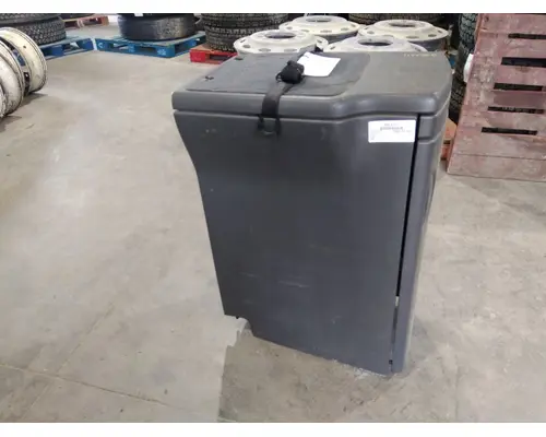 INTERNATIONAL PROSTAR 122 SLEEPER CLOSET