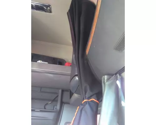 INTERNATIONAL PROSTAR 122 SLEEPER CURTAIN