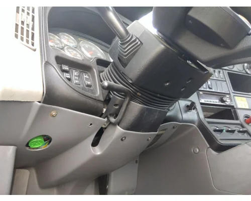 INTERNATIONAL PROSTAR 122 STEERING COLUMN