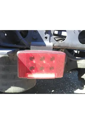 INTERNATIONAL PROSTAR 122 STOP TURN TAIL LAMP