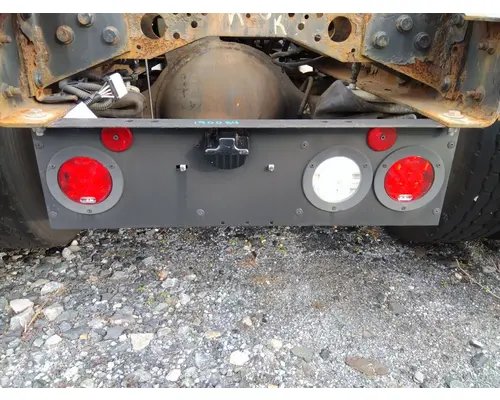 INTERNATIONAL PROSTAR 122 STOP TURN TAIL LAMP