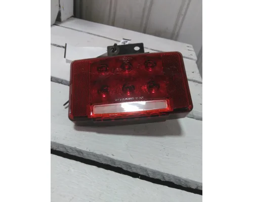 INTERNATIONAL PROSTAR 122 STOP TURN TAIL LAMP