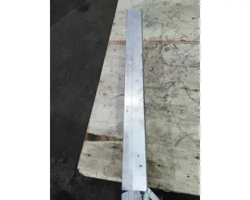 INTERNATIONAL PROSTAR 122 TANK STEP