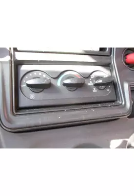 INTERNATIONAL PROSTAR 122 TEMPERATURE CONTROL