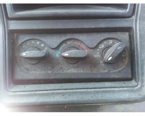 INTERNATIONAL PROSTAR 122 TEMPERATURE CONTROL