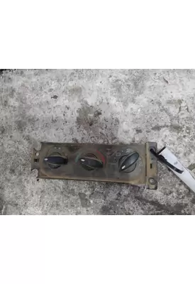 INTERNATIONAL PROSTAR 122 TEMPERATURE CONTROL