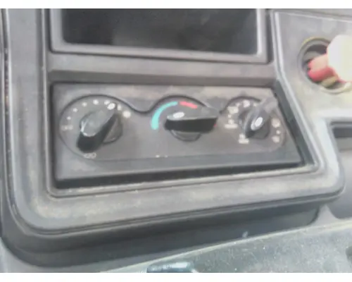 INTERNATIONAL PROSTAR 122 TEMPERATURE CONTROL