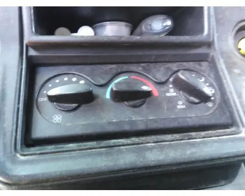 INTERNATIONAL PROSTAR 122 TEMPERATURE CONTROL
