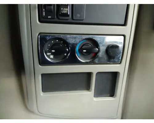 INTERNATIONAL PROSTAR 122 TEMPERATURE CONTROL