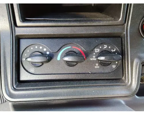 INTERNATIONAL PROSTAR 122 TEMPERATURE CONTROL