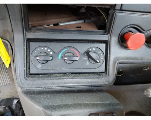 INTERNATIONAL PROSTAR 122 TEMPERATURE CONTROL