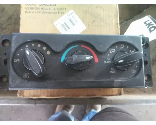 INTERNATIONAL PROSTAR 122 TEMPERATURE CONTROL
