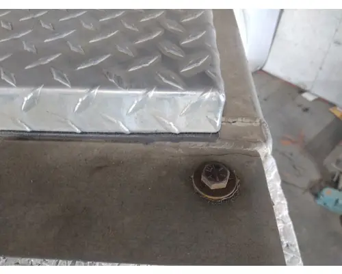 INTERNATIONAL PROSTAR 122 TOOL BOX