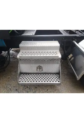 INTERNATIONAL PROSTAR 122 TOOL BOX