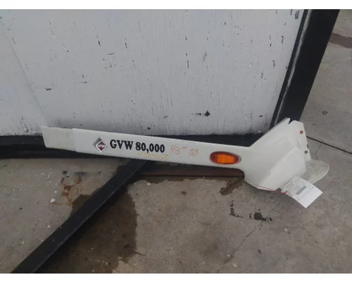 INTERNATIONAL PROSTAR 122 TRIM EXTERIOR