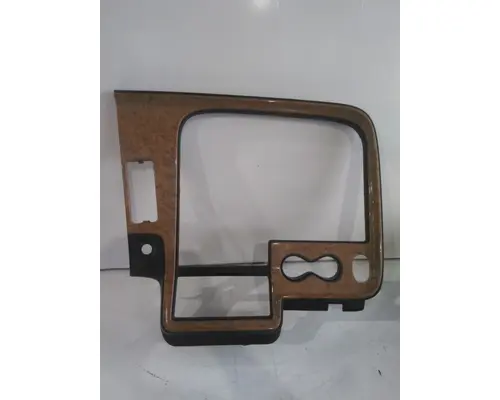 INTERNATIONAL PROSTAR 122 TRIM INTERIOR