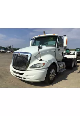 INTERNATIONAL PROSTAR 122 WHOLE TRUCK FOR PARTS