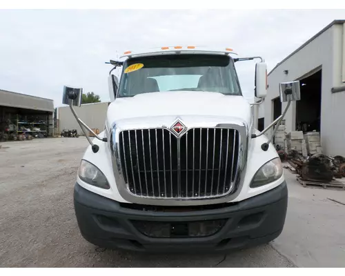 INTERNATIONAL PROSTAR 122 WHOLE TRUCK FOR RESALE