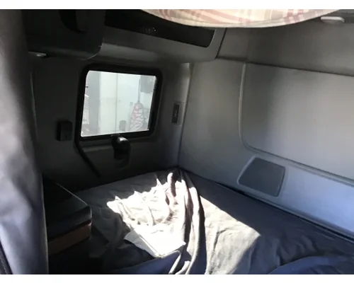 INTERNATIONAL PROSTAR 122 WHOLE TRUCK FOR RESALE