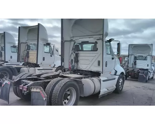 INTERNATIONAL PROSTAR 122 WHOLE TRUCK FOR RESALE
