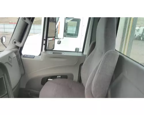 INTERNATIONAL PROSTAR 122 WHOLE TRUCK FOR RESALE