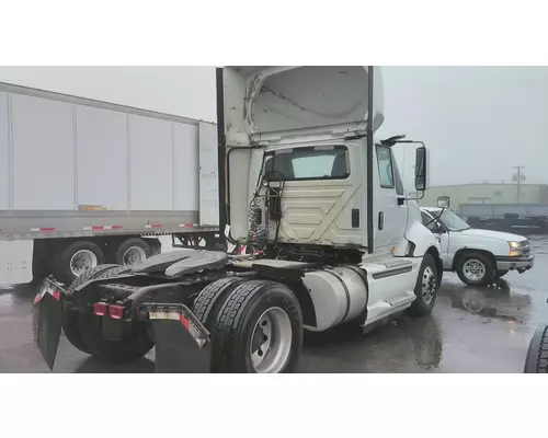 INTERNATIONAL PROSTAR 122 WHOLE TRUCK FOR RESALE