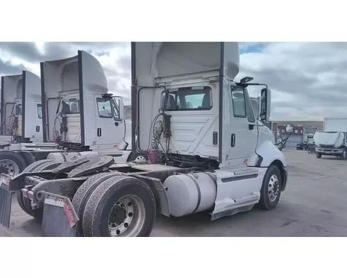 INTERNATIONAL PROSTAR 122 WHOLE TRUCK FOR RESALE