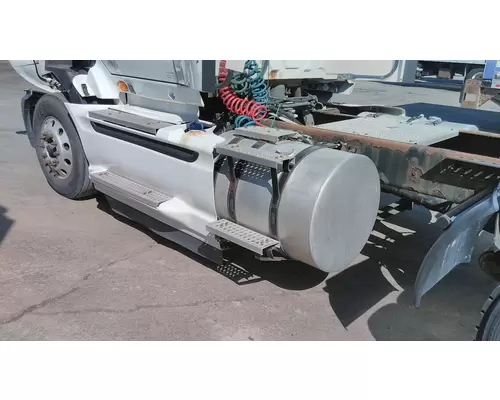 INTERNATIONAL PROSTAR 122 WHOLE TRUCK FOR RESALE